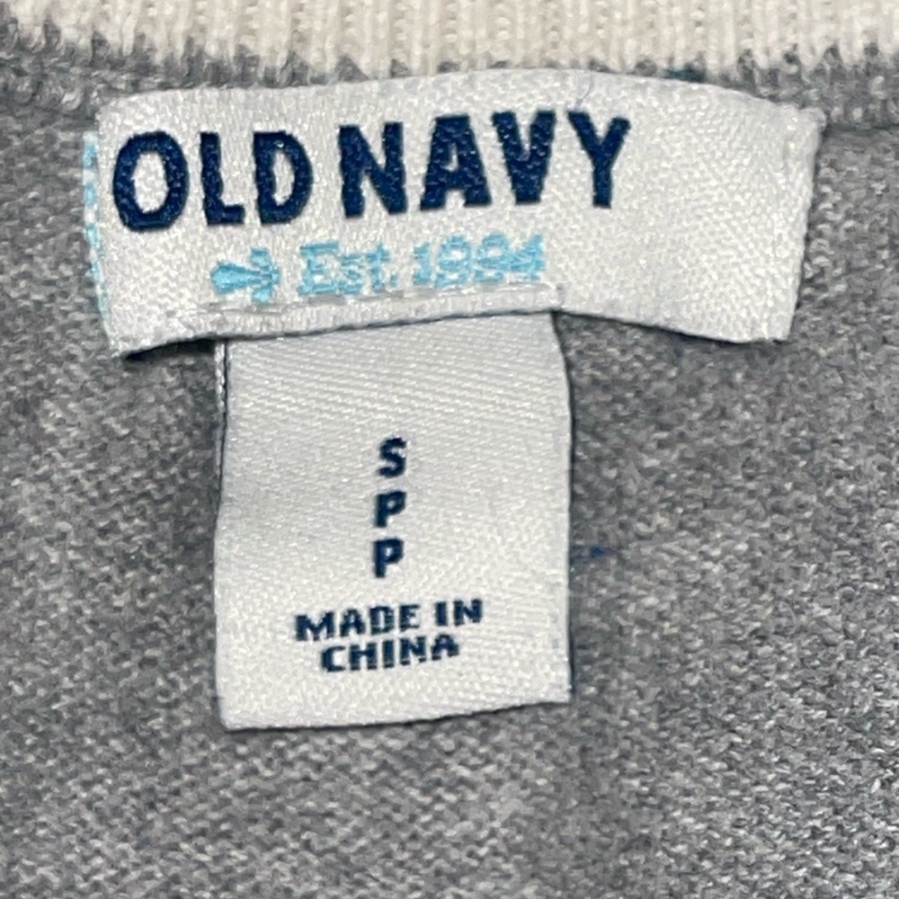 Gray Owl Sweater - Picture 2 of 5
